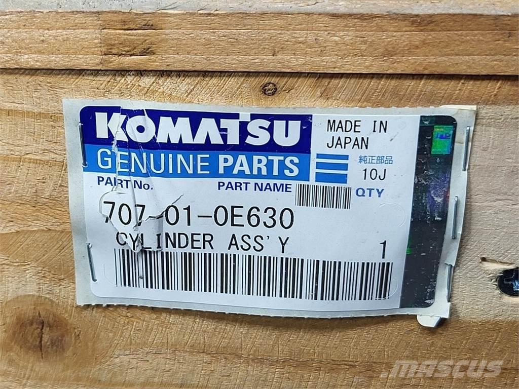 Komatsu 707-01-0E630 Μεταφορές - Άλλα
