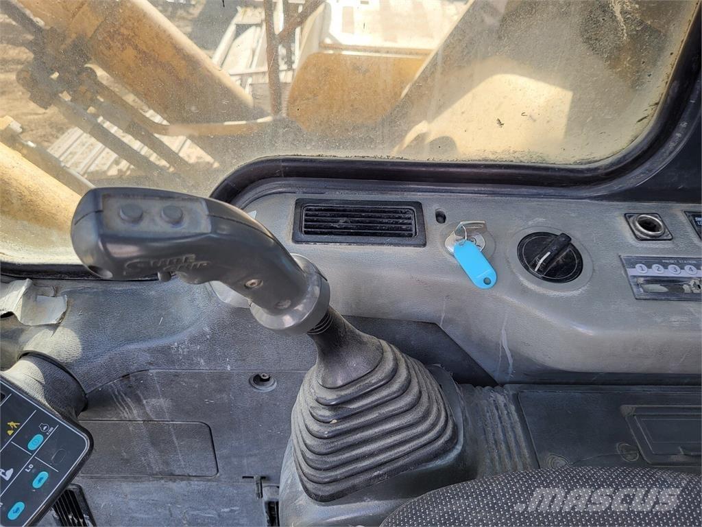 Komatsu PC600LC-6 Εκσκαφείς με τροχούς - λάστιχα