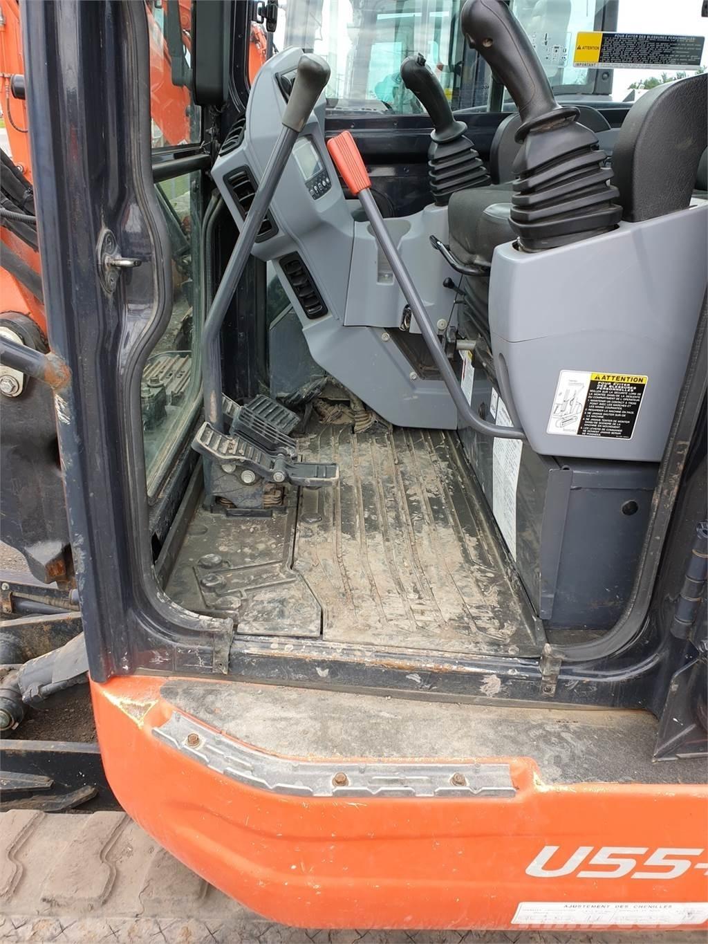 Kubota U55-4 Εκσκαφείς με τροχούς - λάστιχα