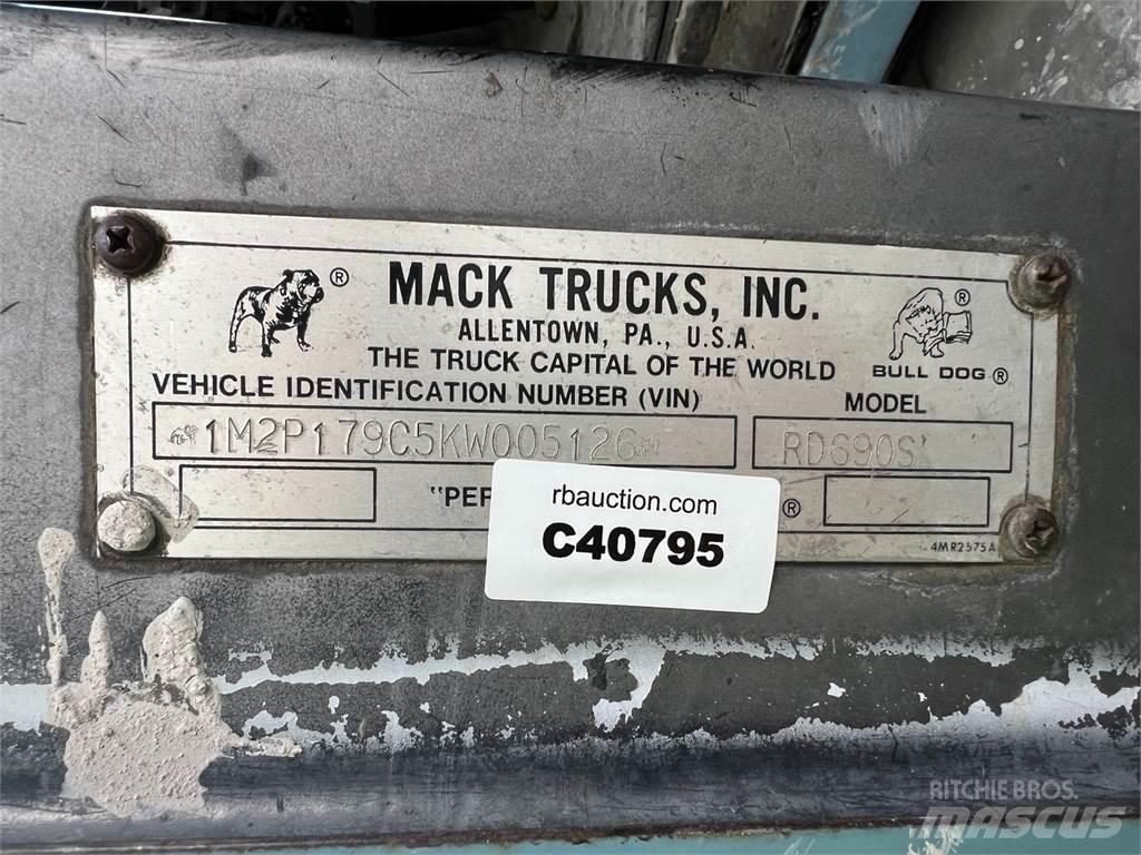 Mack RD690S Χρηστικές μηχανές