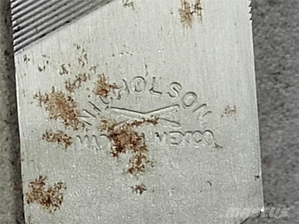 Nicholson  Κατασκευές - Άλλα