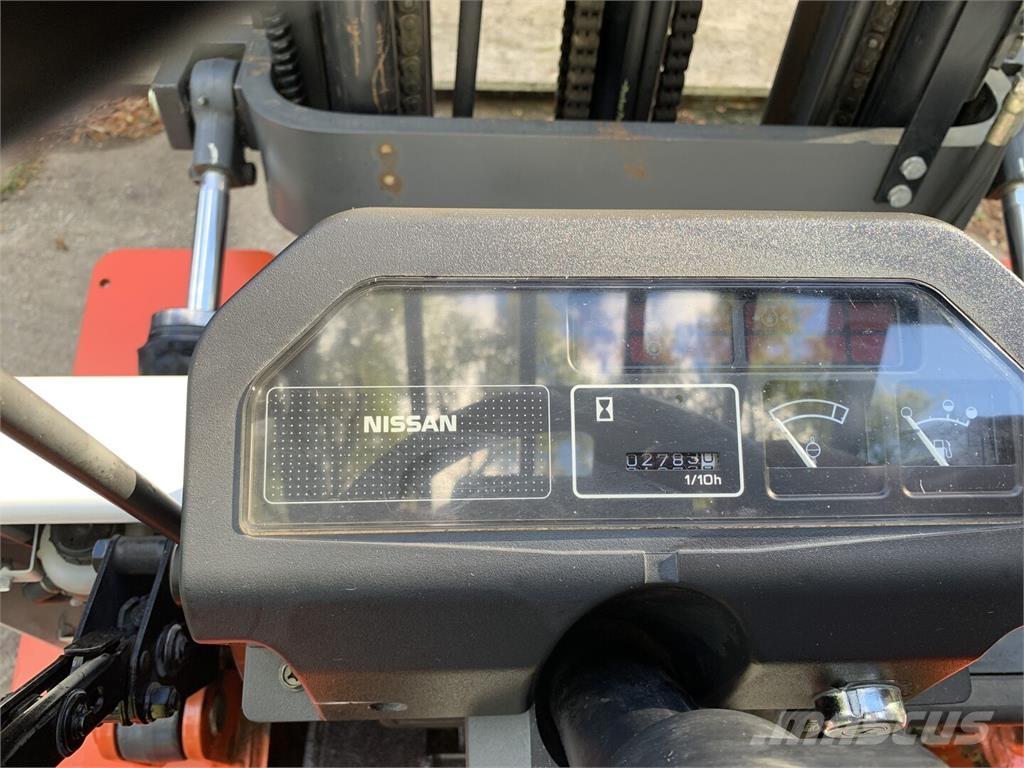 Nissan PJO2A25V Κατασκευές - Άλλα