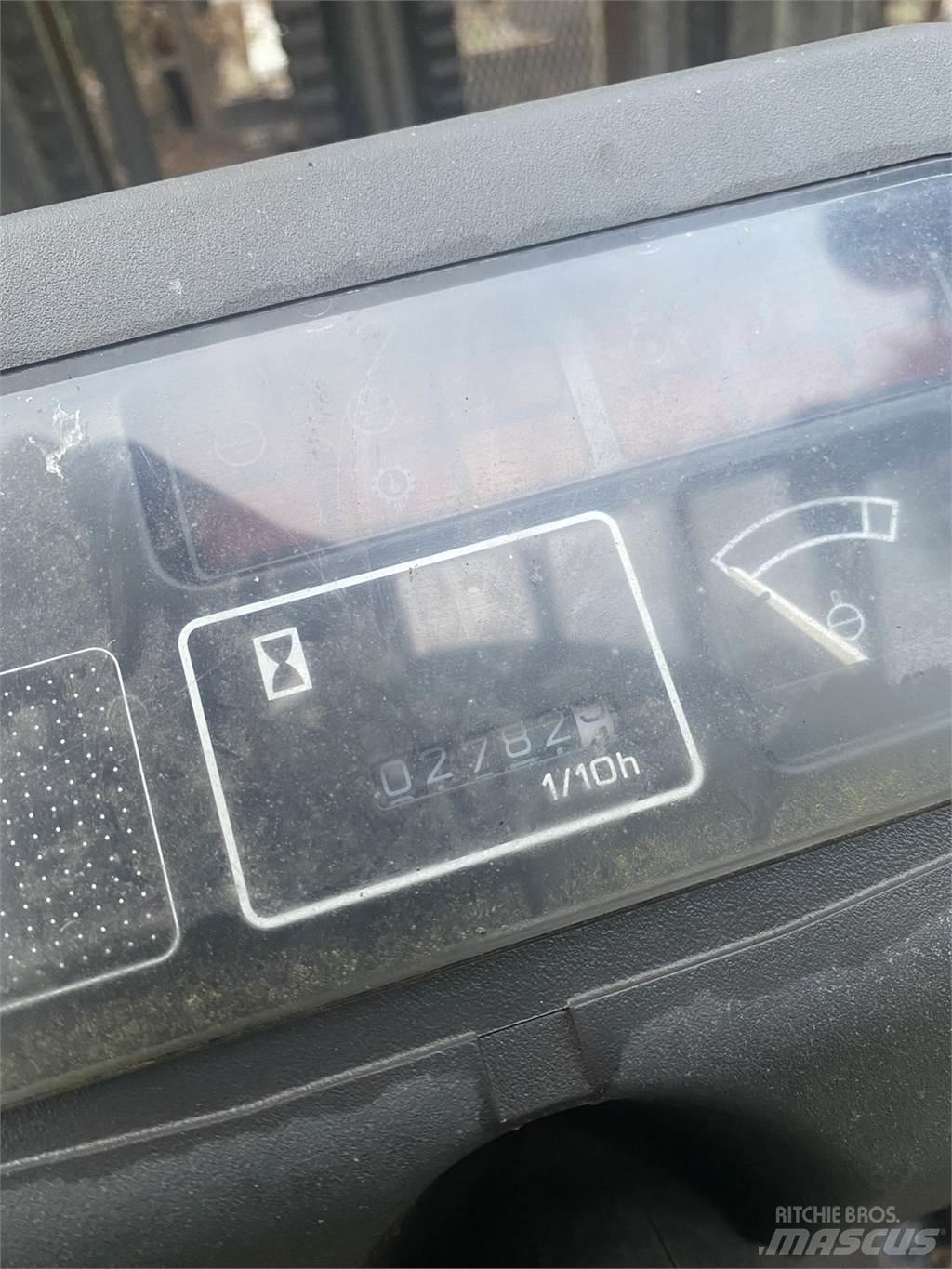 Nissan PJO2A25V Κατασκευές - Άλλα