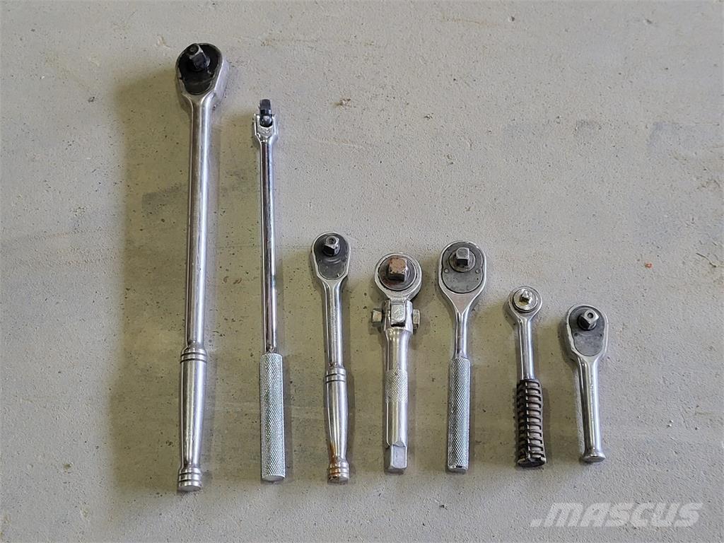 Westward  Κατασκευές - Άλλα