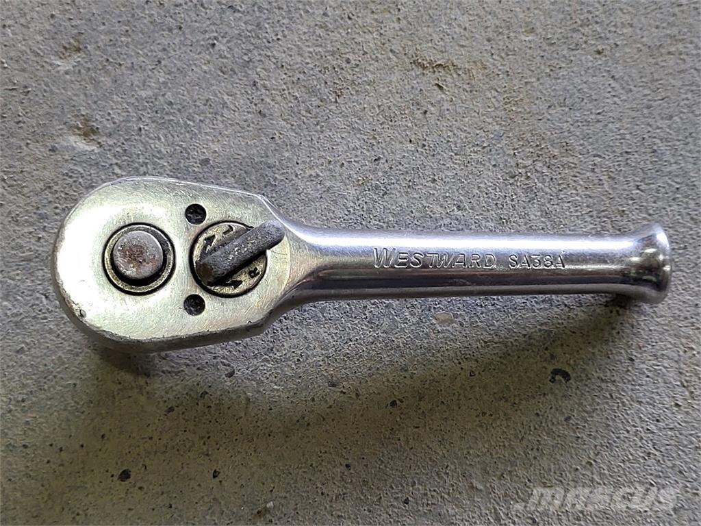 Westward  Κατασκευές - Άλλα