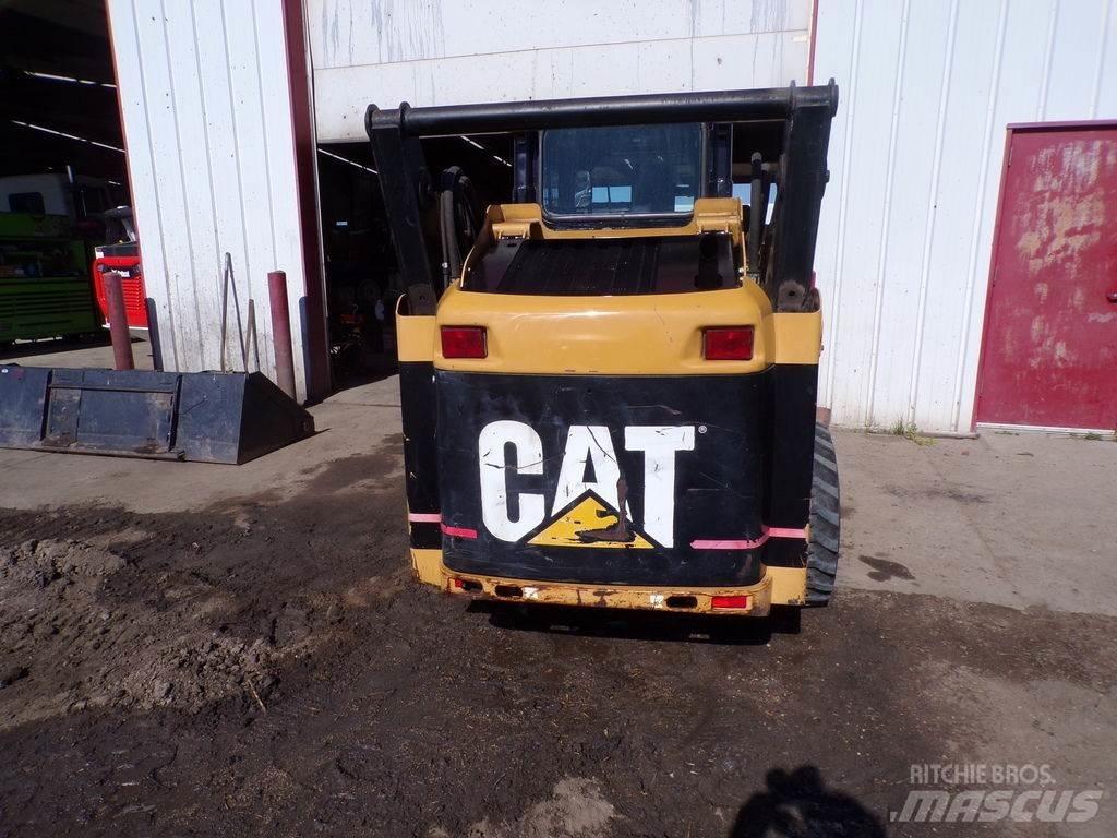 CAT 232 Φορτωτάκια