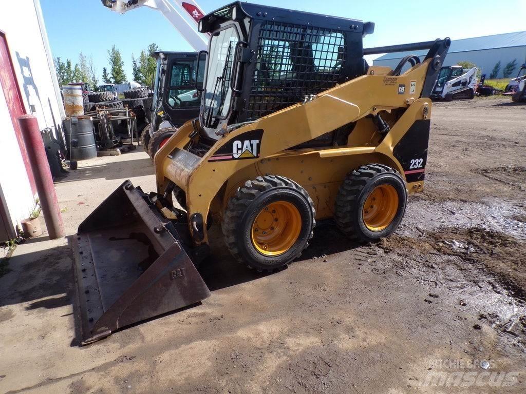 CAT 232 Φορτωτάκια