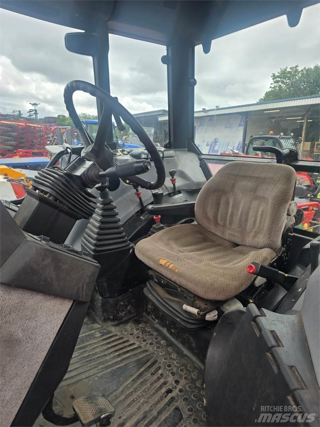 Case IH CS150 Τρακτέρ