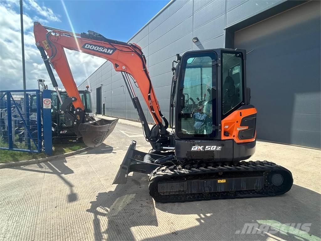 Doosan DX50z Εκσκαφείς με ερπύστριες