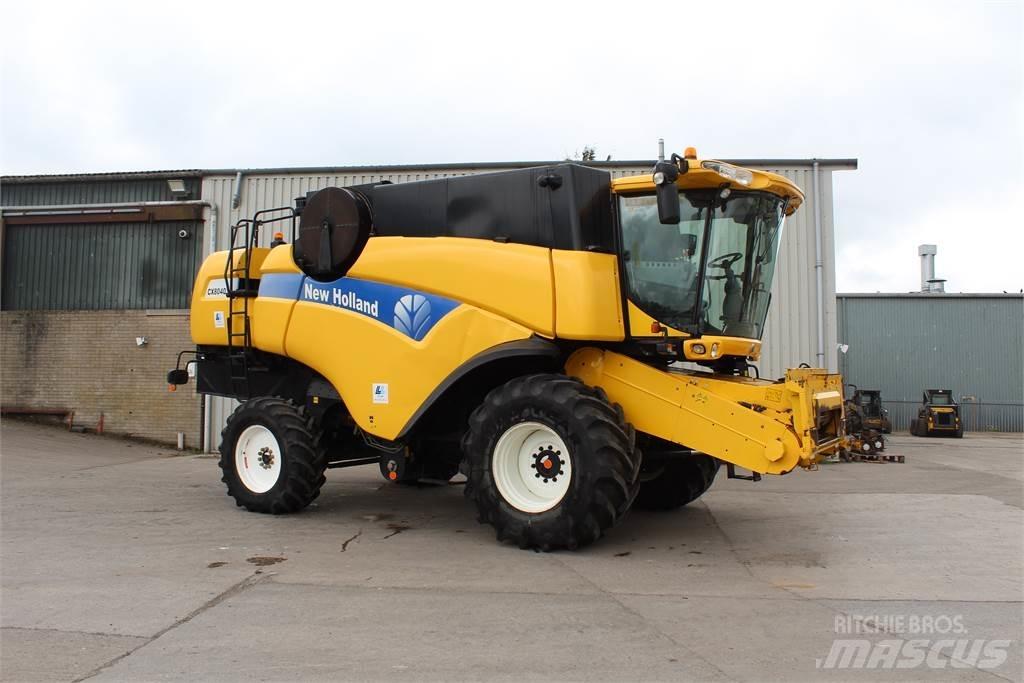 New Holland CX8040 Θεριζοαλωνιστικές μηχανές