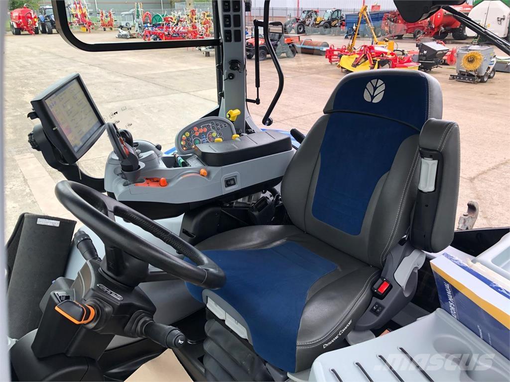 New Holland T7.225 Τρακτέρ