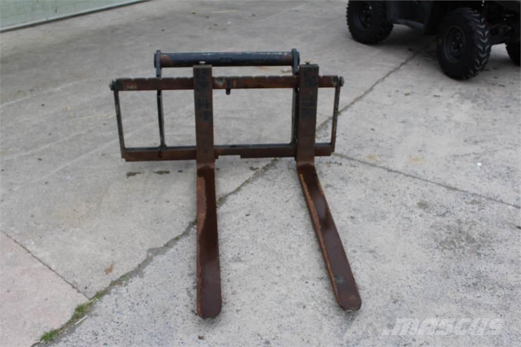 Pallet Forks & Frame Δικράνες