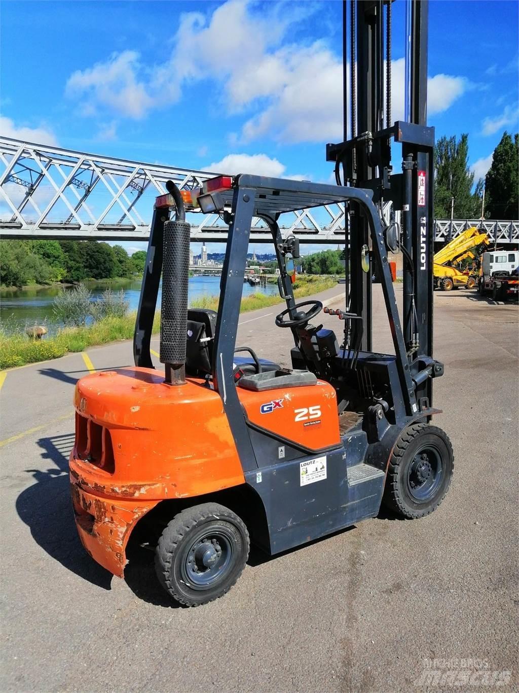 Doosan D25G Περονοφόρα ανυψωτικά κλαρκ - άλλα