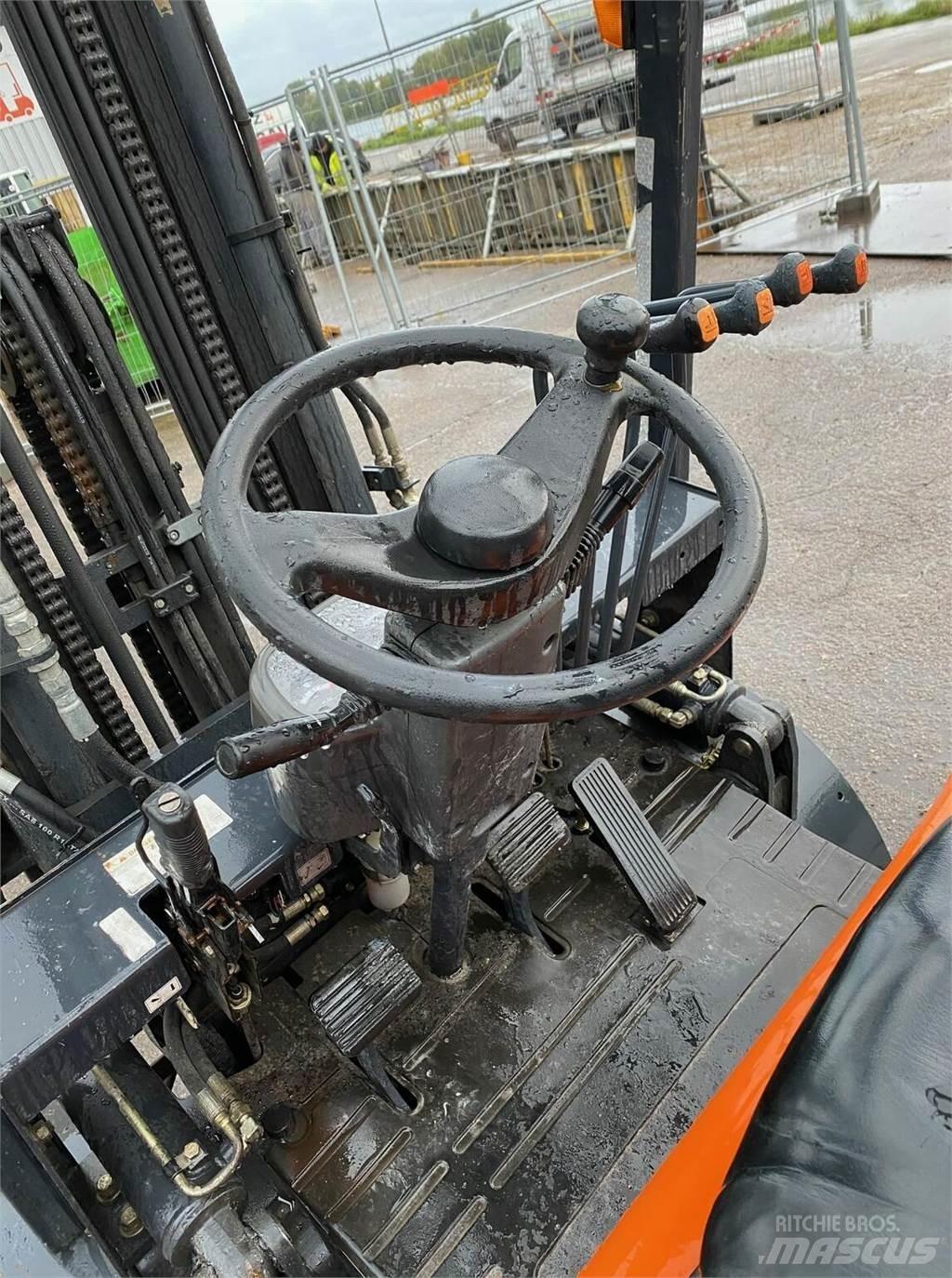 Doosan D30G Περονοφόρα ανυψωτικά κλαρκ - άλλα