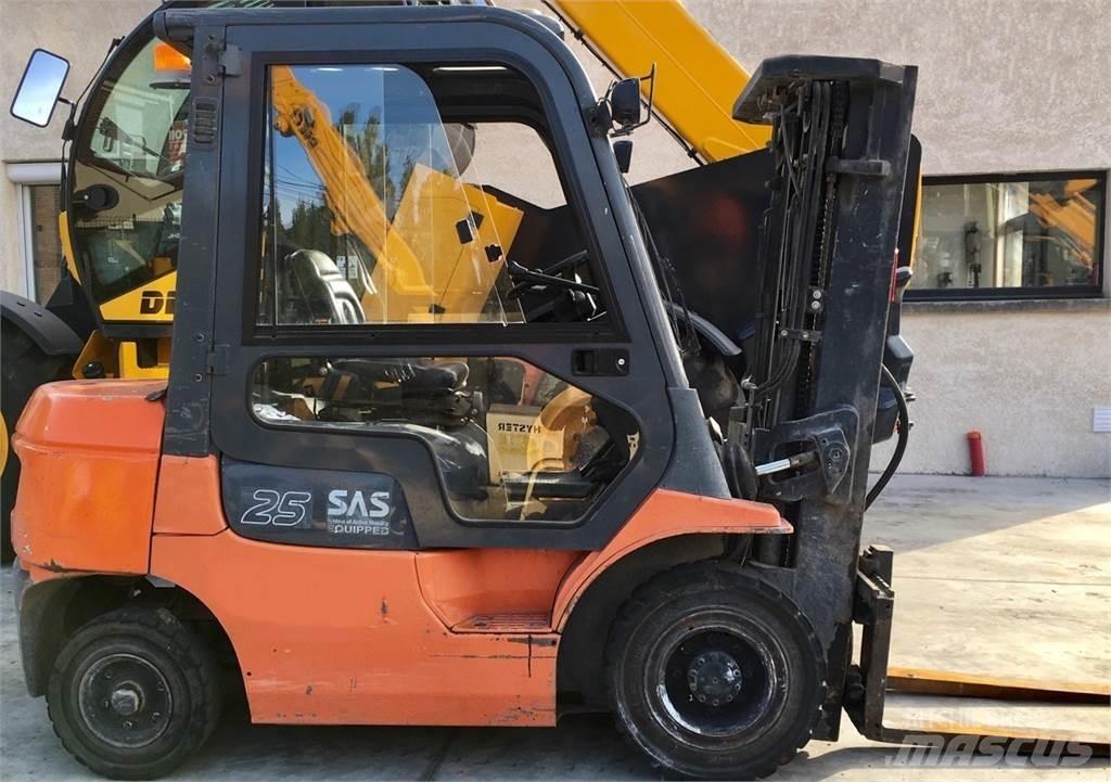 Toyota 7FD25 Περονοφόρα ανυψωτικά κλαρκ - άλλα
