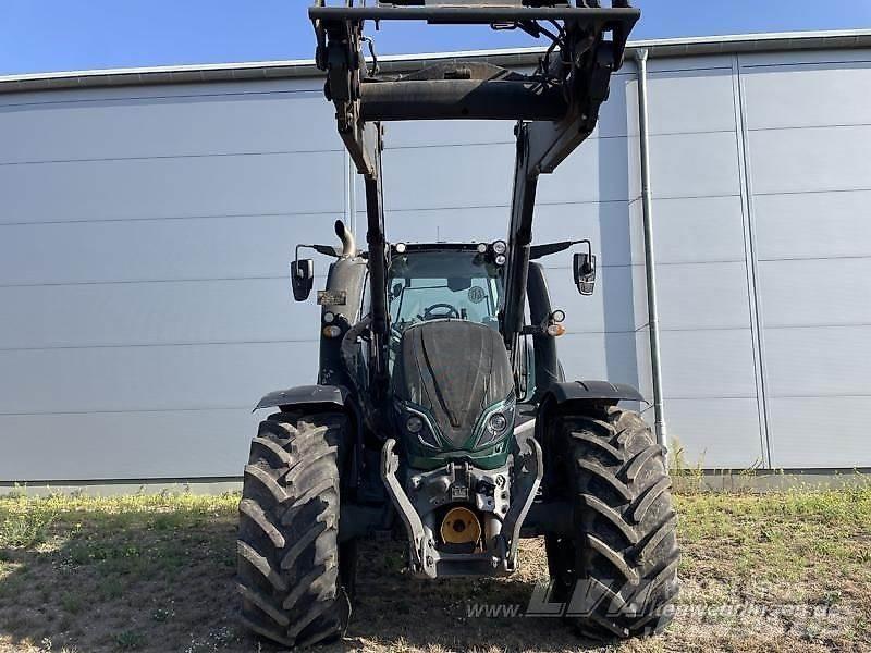 Valtra T174 Τρακτέρ