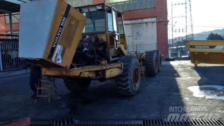 Volvo A25B Σπαστό Dump Truck ADT