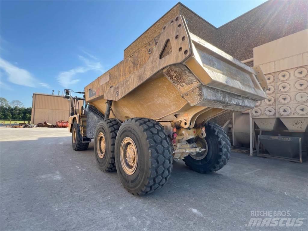 CAT 730 Σπαστό Dump Truck ADT