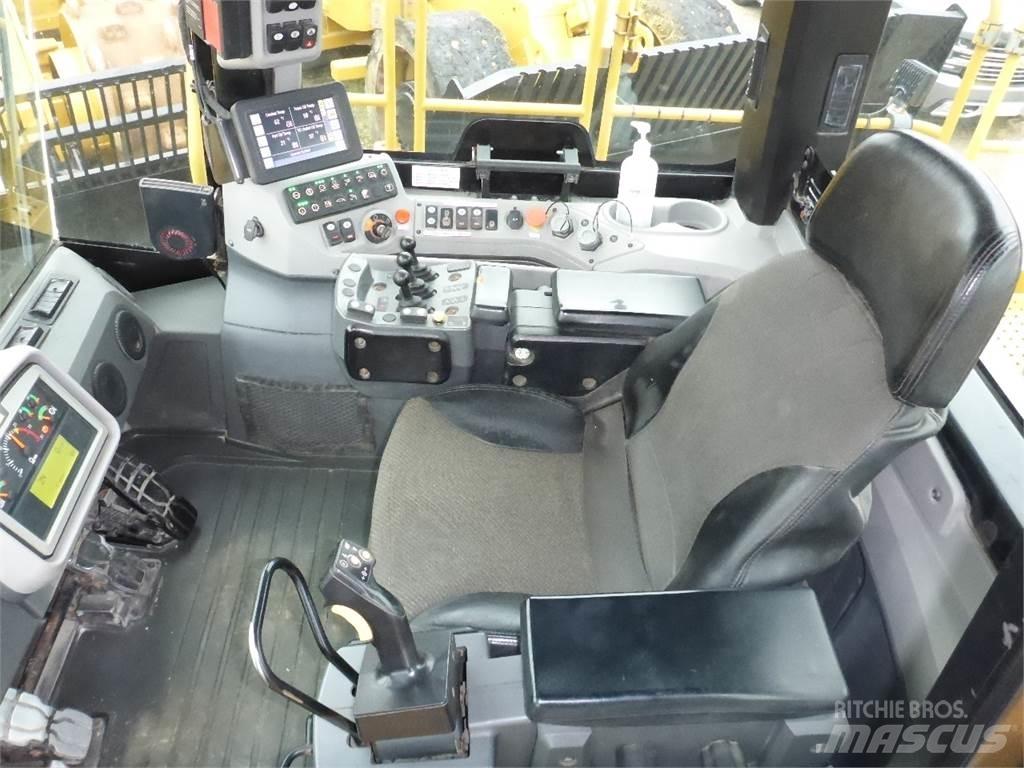 CAT 988K Φορτωτές με λάστιχα (Τροχοφόροι)