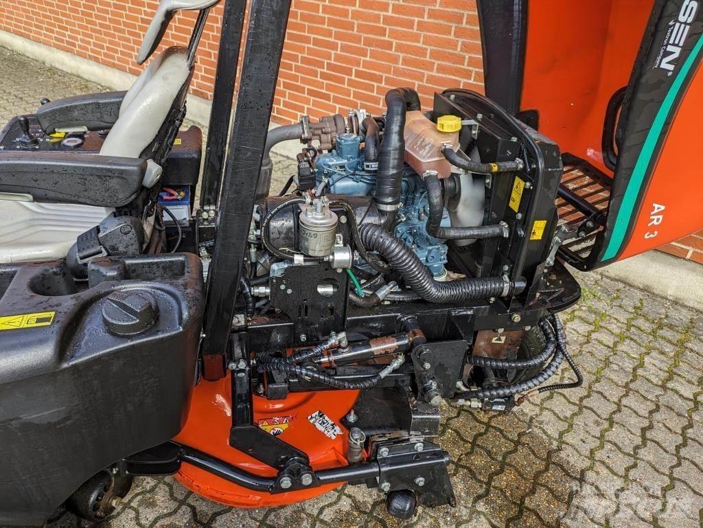 Jacobsen AR-3 Χορτοκοπτικά με καθιστό χειριστή