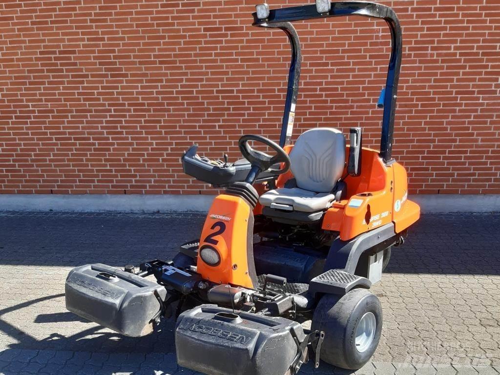 Jacobsen ECLIPS 322 Χορτοκοπτικά με καθιστό χειριστή