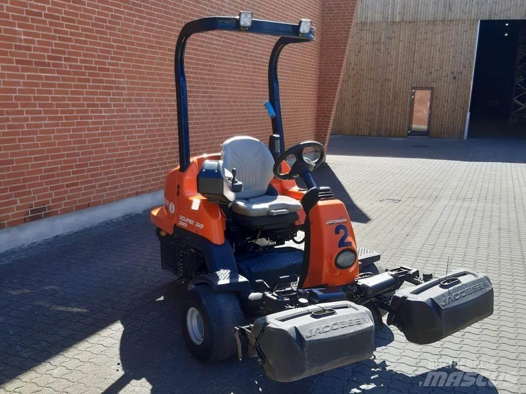 Jacobsen ECLIPS 322 Χορτοκοπτικά με καθιστό χειριστή