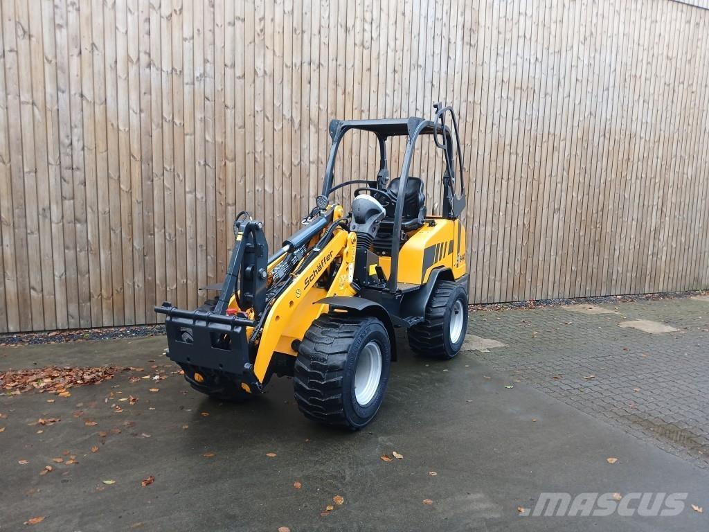 Schäffer 2445S Μίνι φορτωτές