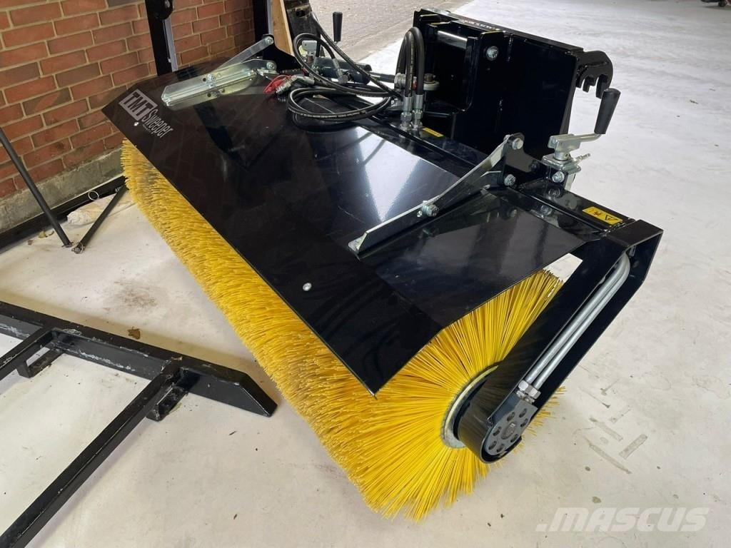TMT SWEEPER 150 Σκούπες