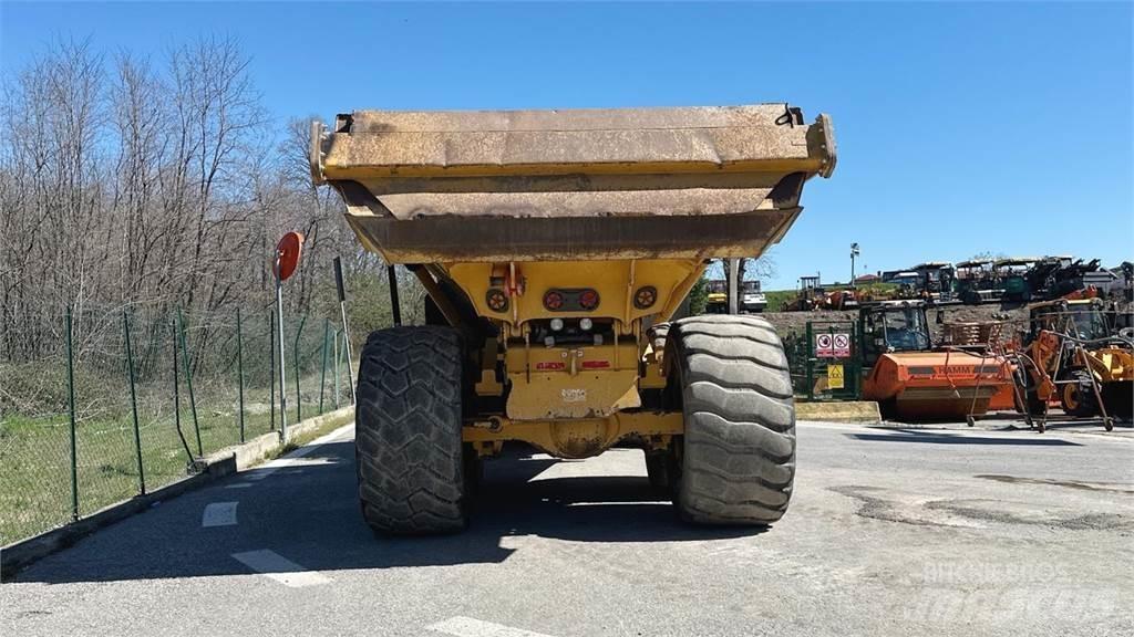 Bell B30E 6x6 Dumpers εργοταξίου