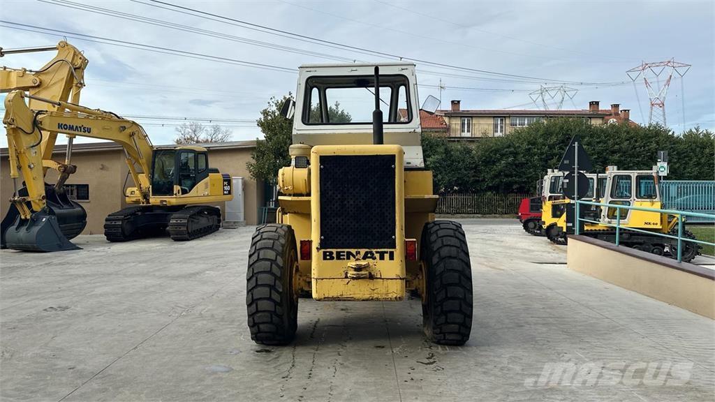 Benati 12 S 4X4 Φορτωτές με λάστιχα (Τροχοφόροι)