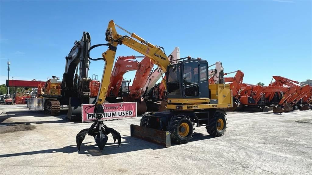 Bertani S3A 4X4 Εκσκαφείς με τροχούς - λάστιχα