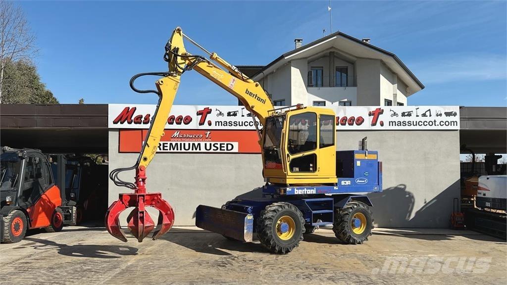 Bertani S3A 4x4 Εκσκαφείς με τροχούς - λάστιχα