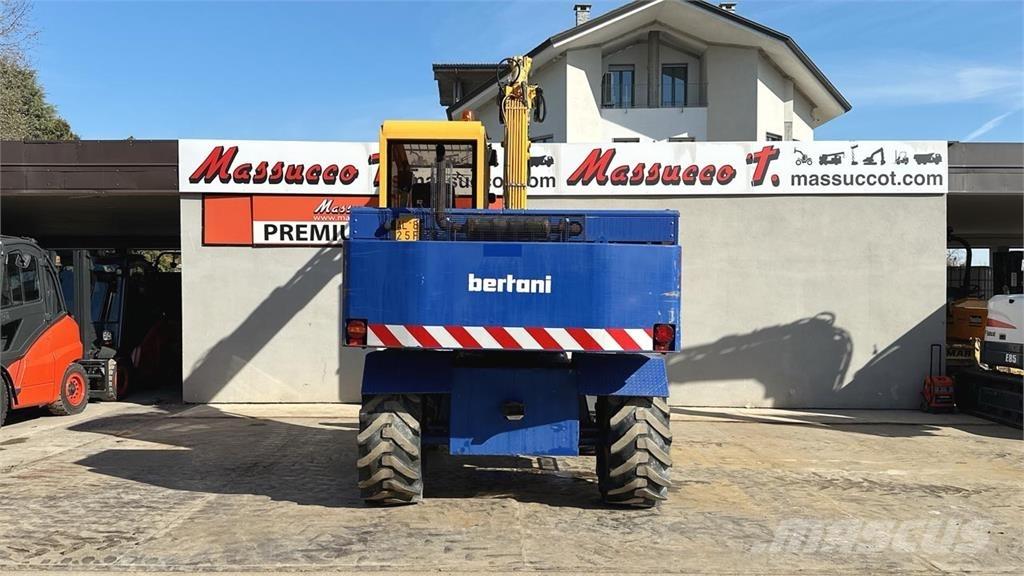 Bertani S3A 4x4 Εκσκαφείς με τροχούς - λάστιχα