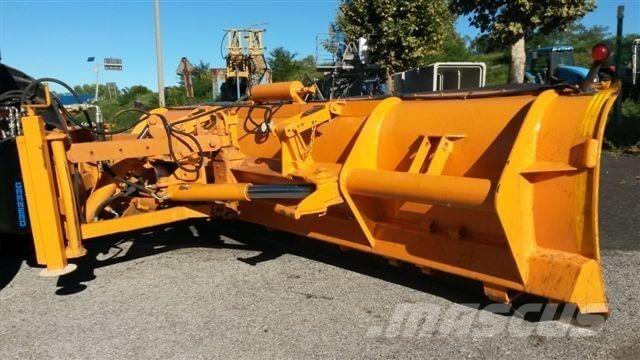 CASE MXM190 Εκχιονιστήρες και χιονοδιώχτες
