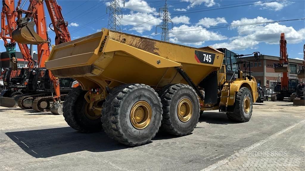 CAT 745C 6X6 Dumpers εργοταξίου