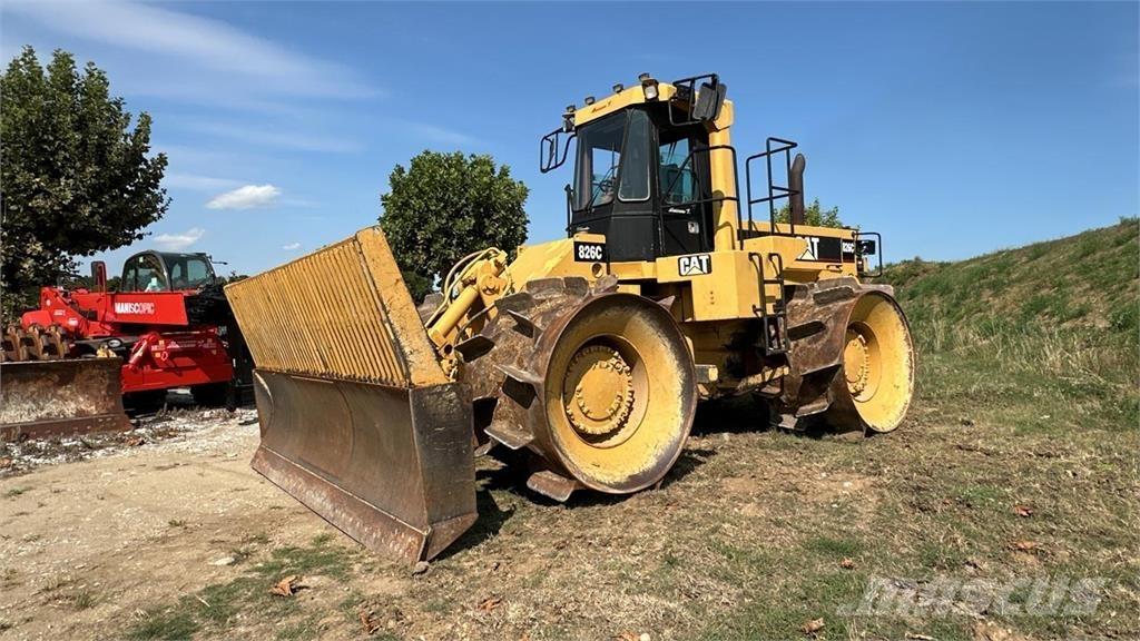 CAT 826C Μπουλντόζες με ερπύστριες