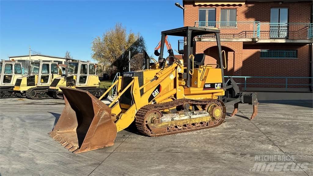 CAT 935C Φορτωτές με λάστιχα (Τροχοφόροι)