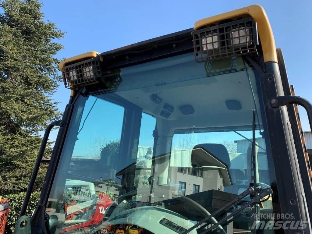 CAT 963D Φορτωτές με λάστιχα (Τροχοφόροι)