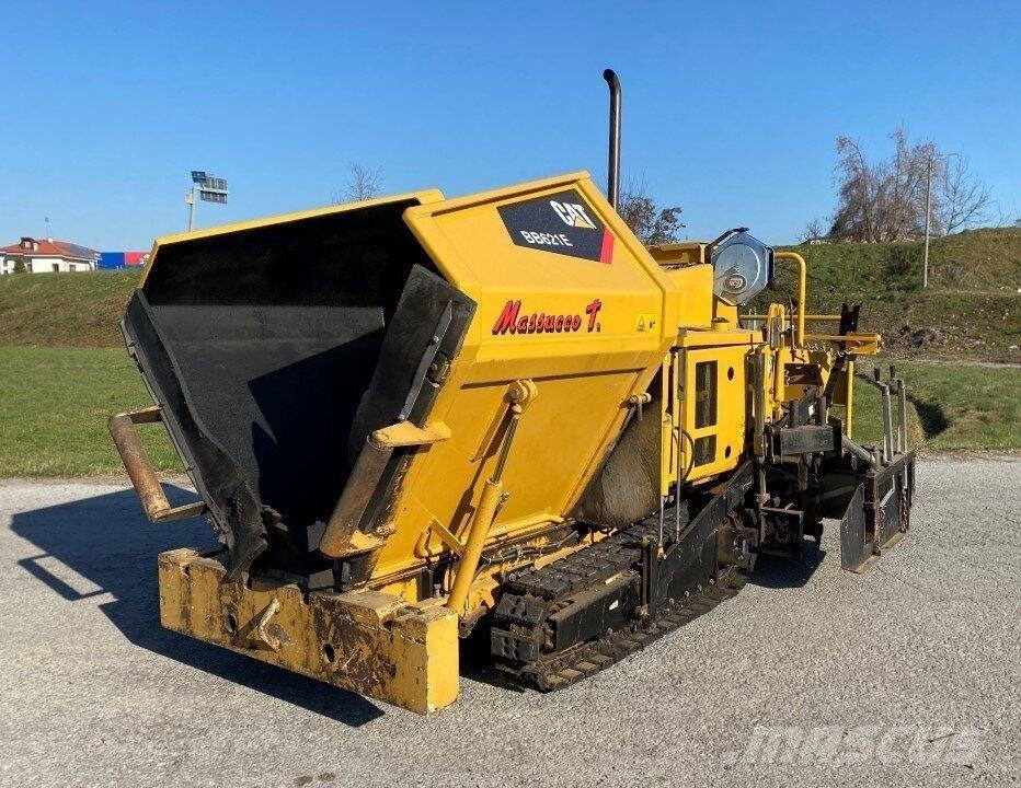 CAT BB621E Επίστρωση ασφάλτου