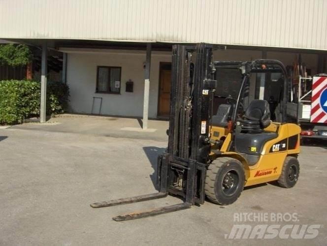 CAT DP30N Πετρελαιοκίνητα Κλαρκ
