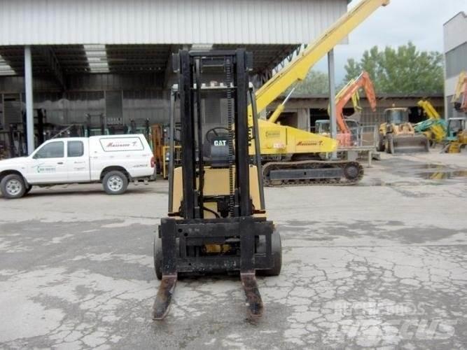 CAT M100D Ηλεκτρικά περονοφόρα ανυψωτικά κλαρκ
