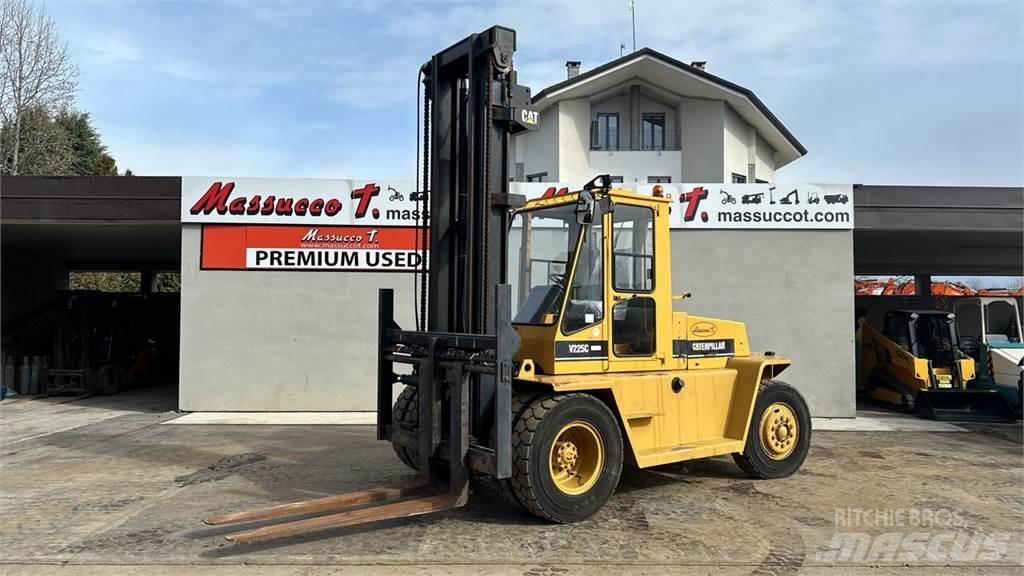 CAT V225C Πετρελαιοκίνητα Κλαρκ