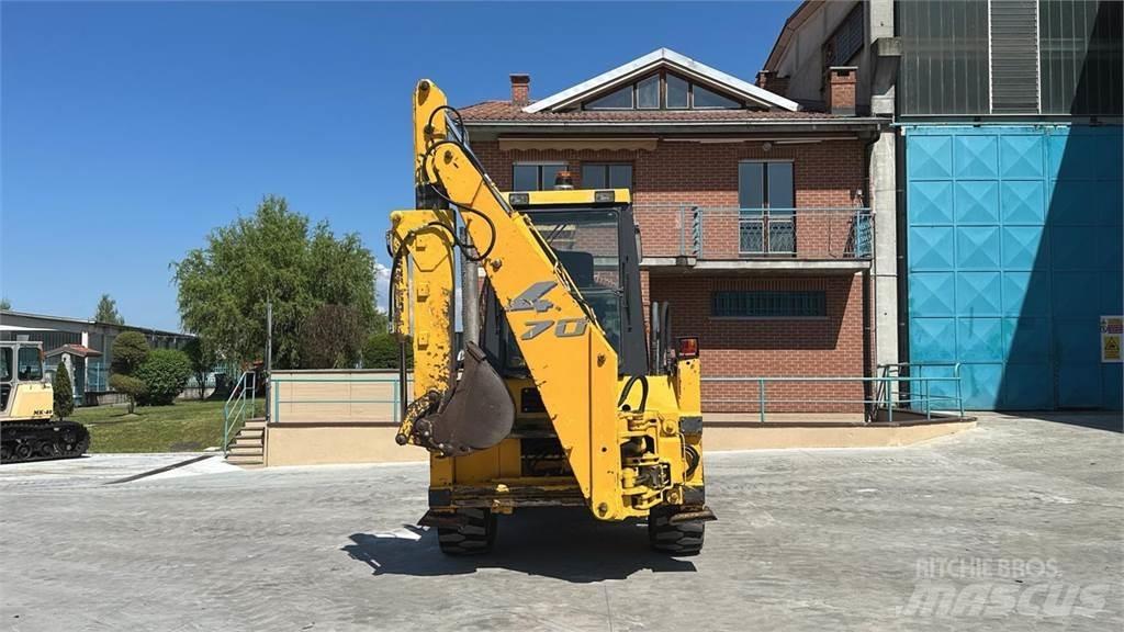 Foredil 40-13 4x4 Εκσκαφείς Φορτωτές τύπου JCB