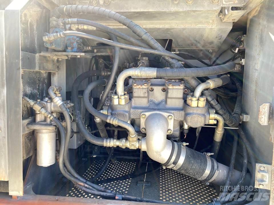 Hitachi EX230LCK Εκσκαφείς με ερπύστριες