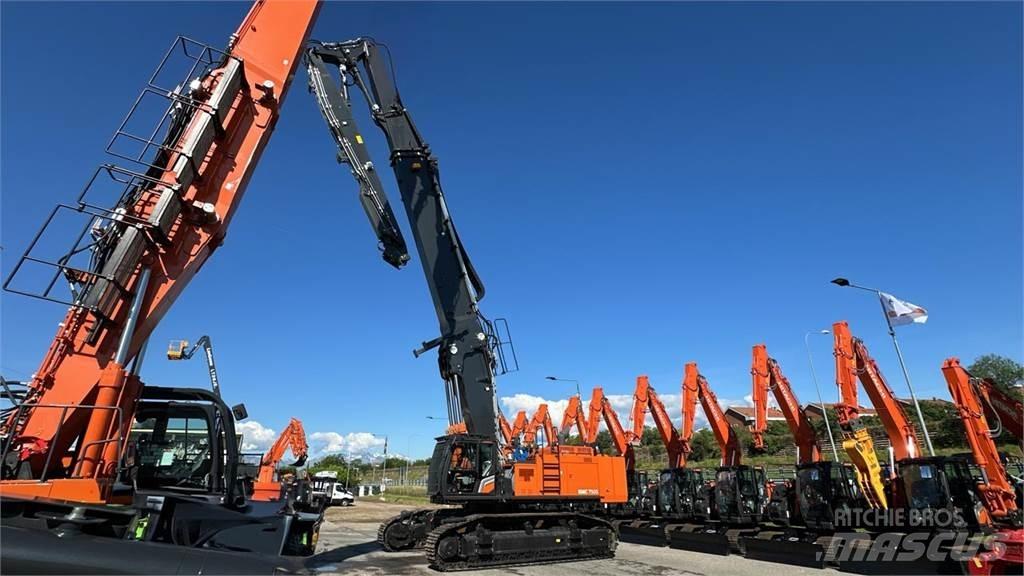 Hitachi KMC750S-7 Εκσκαφείς με ερπύστριες