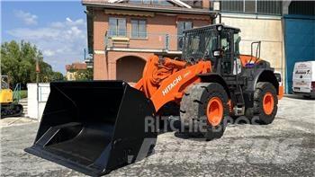 Hitachi ZW220-5B Φορτωτές με λάστιχα (Τροχοφόροι)