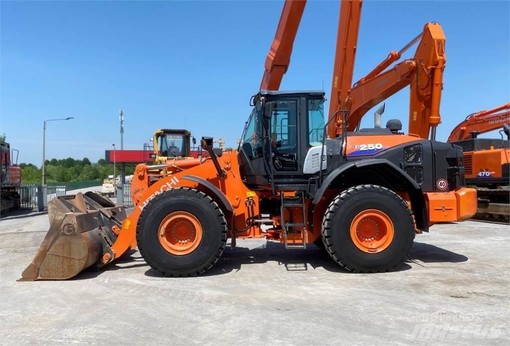 Hitachi ZW250-6 Φορτωτές με λάστιχα (Τροχοφόροι)
