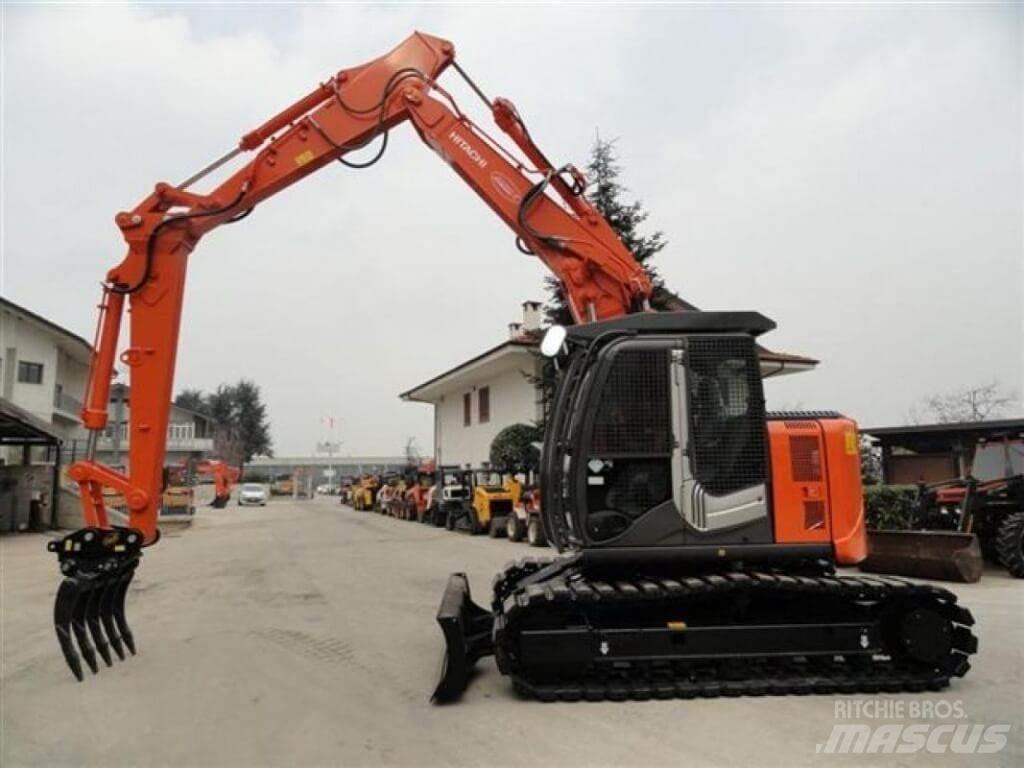 Hitachi ZX135 US-6 Εκσκαφείς