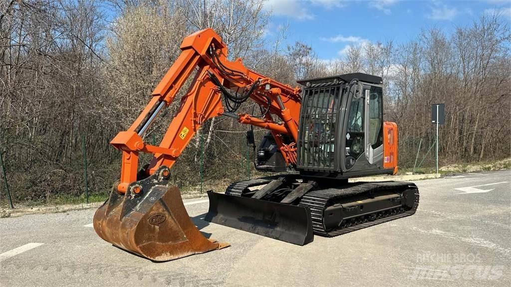 Hitachi ZX135US-3 Μίνι εκσκαφείς 7t - 12t