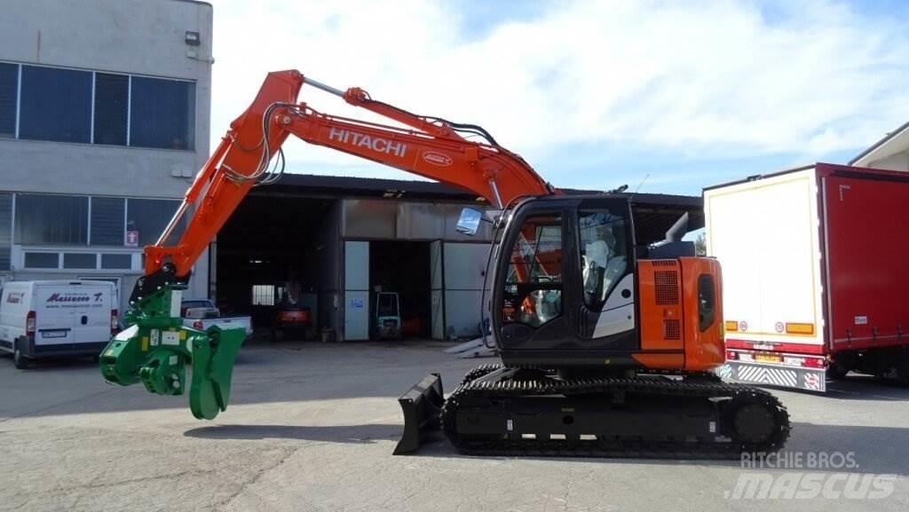 Hitachi ZX135US-6 Εκσκαφείς